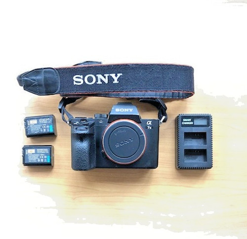 Sony camera body - ii, 3