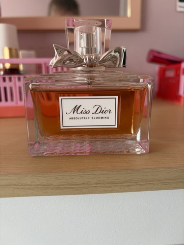 Miss dior absolutely blooming - dior,