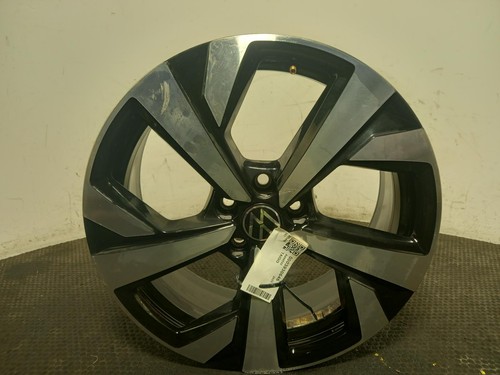 Volkswagen taigo alloy - taigo,