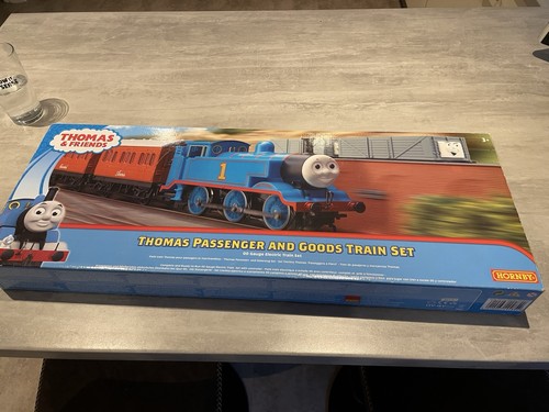 Hornby thomas and friends - thomas,