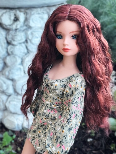 Estella wig size in - in,