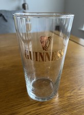 Rare GUINNESS STOUT Straight Sided PINT GLASS Gold Harp Logo