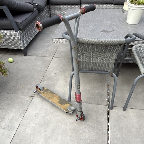 Mongoose strange pro stunt - strange,