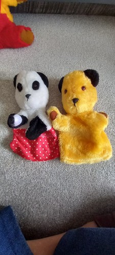 The sooty show hand - the,