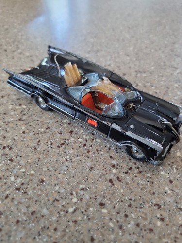 Corgi toys 267 batmobile - toys,