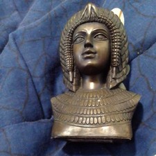 Vintage Veronese Deco Revival