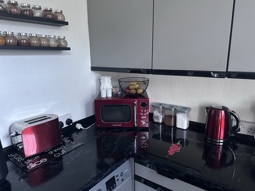 Kettle toaster microwave - kettle,