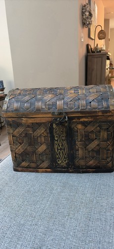 Vtg woven rattan - vtg, rattan/bamboo