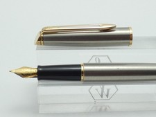 Waterman Hemisphere Brushed Steel Fountain Pen, GT, Medium GP Steel Nib  **MINT*