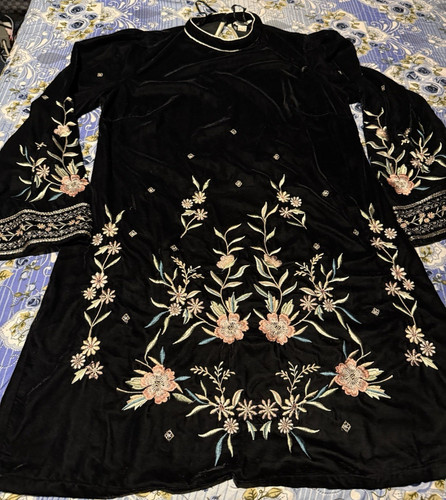 Monsoon black velvet - black,