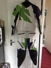 Corner Men’s Motorbike Race