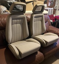 Ford  Escort RS2000 Mk2  fishnet biscuit  Seats beige interior RS front and back