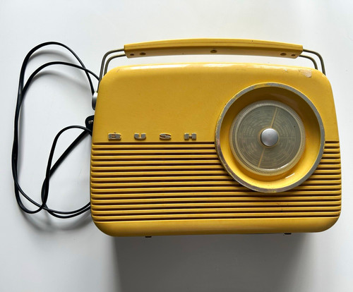 Bush tr82dab portable radio - bush,