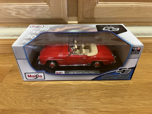 Maisto scale 1955 - scale,