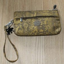 Kipling beauty gifting - of,