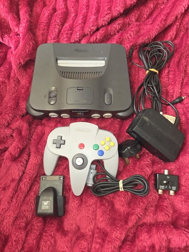 Nintendo n64 console - nintendo,