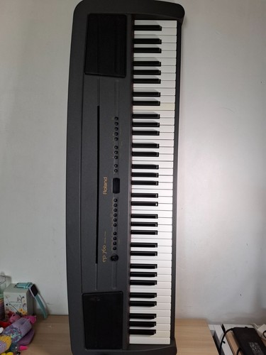 Roland ep760 keyboard - keyboard, semi