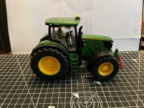 Siku 3282 scale john - siku,
