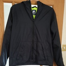 Nike Light Weight Jacket Xl.. 13-15 years