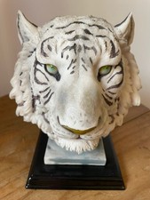 SHUDEHILL COLLECTION REALISTIC