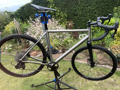 Enigma escape titanium gravel - escape,
