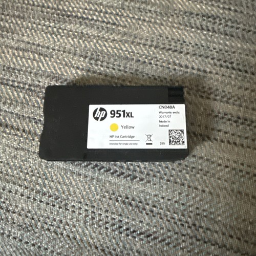 951xl yellow ink cartridge - hp,