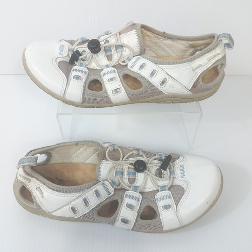 Earth spirit white - earth,