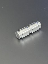 Vitsoe pin for 606 Universal