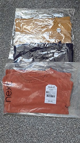 Girls next long - long, sleeve