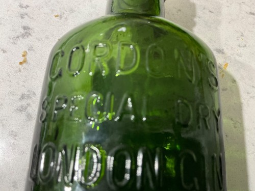 Antique gordons special dry - antique,
