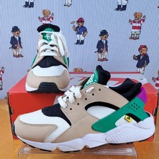 Nike Air Huarache PRM Moving