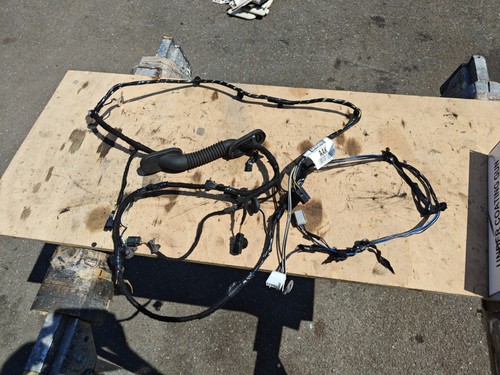 Ford focus tailgate wiring - focus,