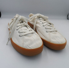 Gourmet NFN Shoes White Canvas Low Top Size UK 10, Rubber Soles Rare Find, Relax