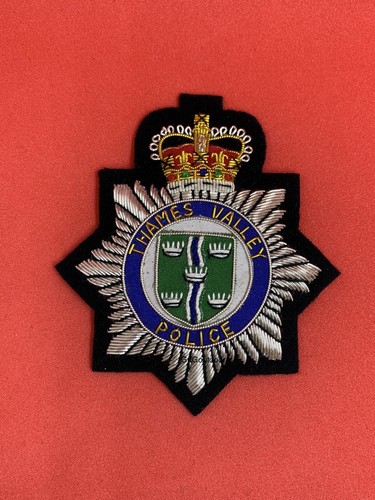 Thames valley police replica - thames,