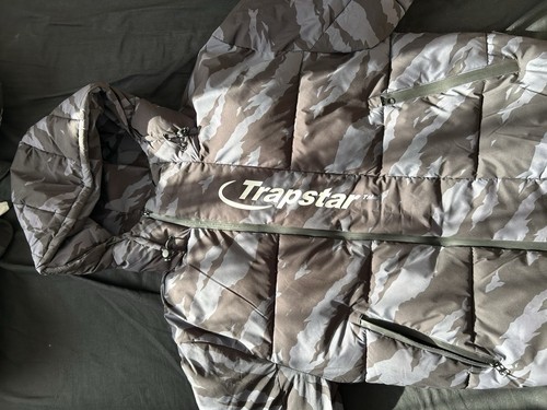 Trapstar hyperdrive camo size - trapstar,