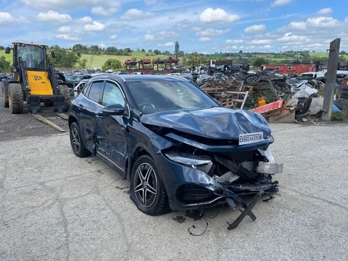 Mercedes eqa breaking - mercedes,