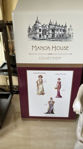 Manor house lady - manor,