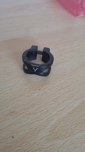 Whyte seat post clamp - seat,