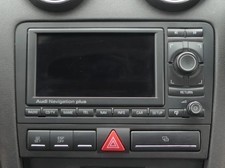 Audi A3 8P Radio Genuine Audi