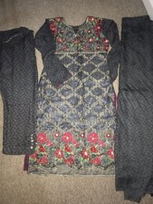 beautiful embro salwar Kameez