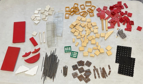 Bayko building set components