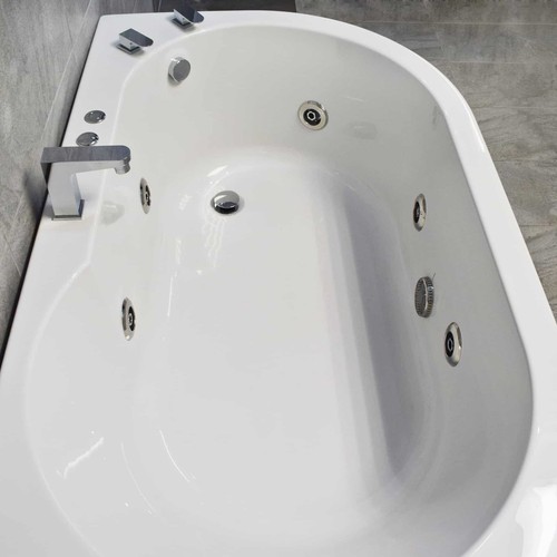 Luxury corner bath - corner, whirlpool