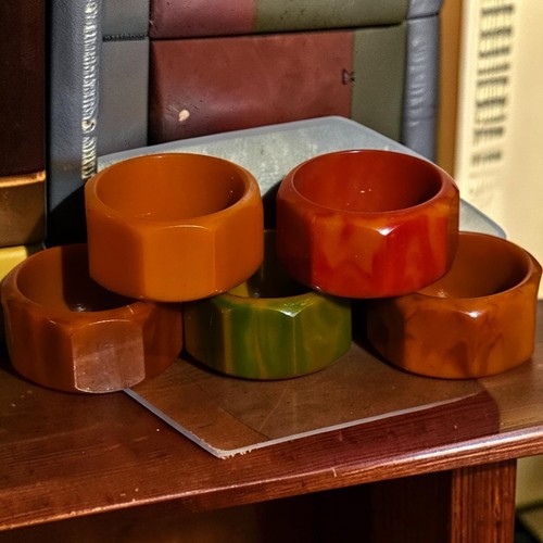 Bakelite napkin rings set - rings, 5
