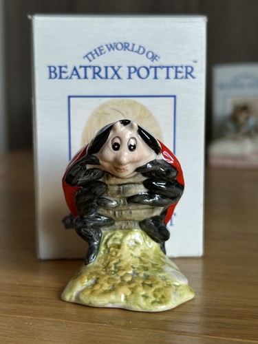 Beatrix potter figurine - beatrix, royal