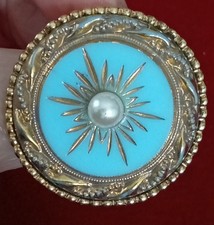 Vintage Victorian Revival Tone