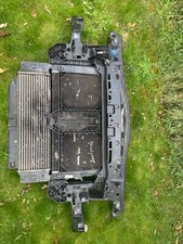 Mercedez benz sprinter front