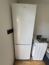 Logik LFC60W16 Fridge Freezer