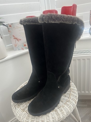 Russell bromley aquatalia - &,