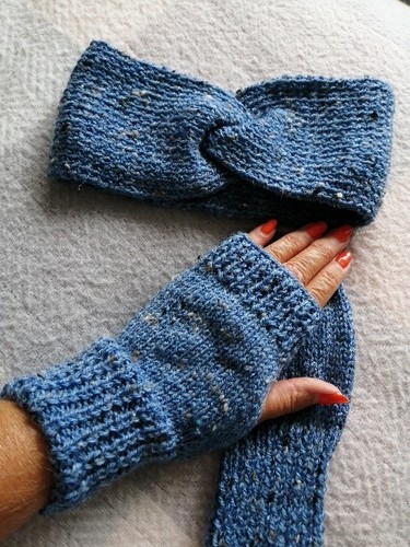 Newly hand knitted highland - newly,