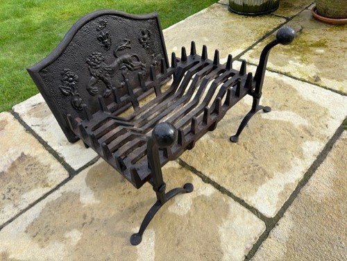 Fire basket dogs and backing - dogs,